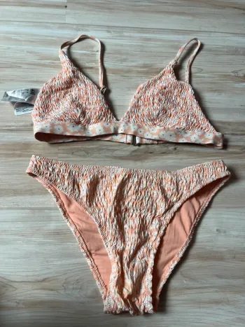 ensemble maillot de bain h&m fleurs corail pêche