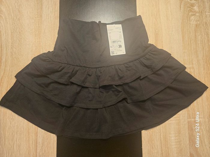 Jupe volantée noire - C&A - Taille 12 ans - Neuve