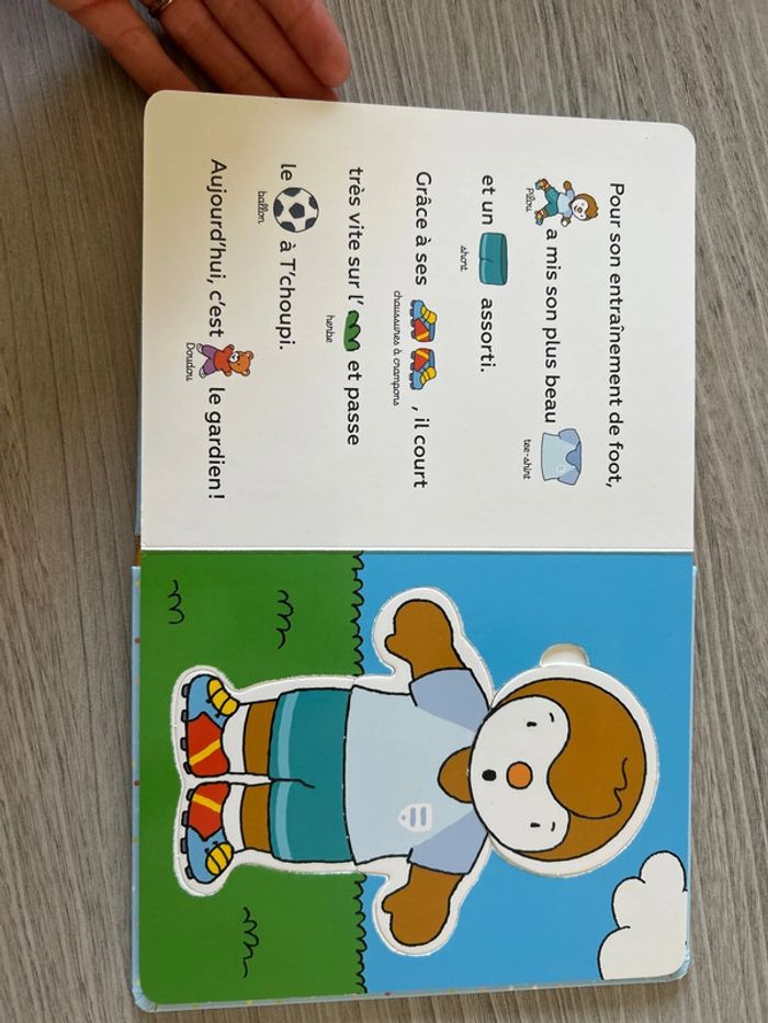 Puzzle livre Tchoupi - photo numéro 3