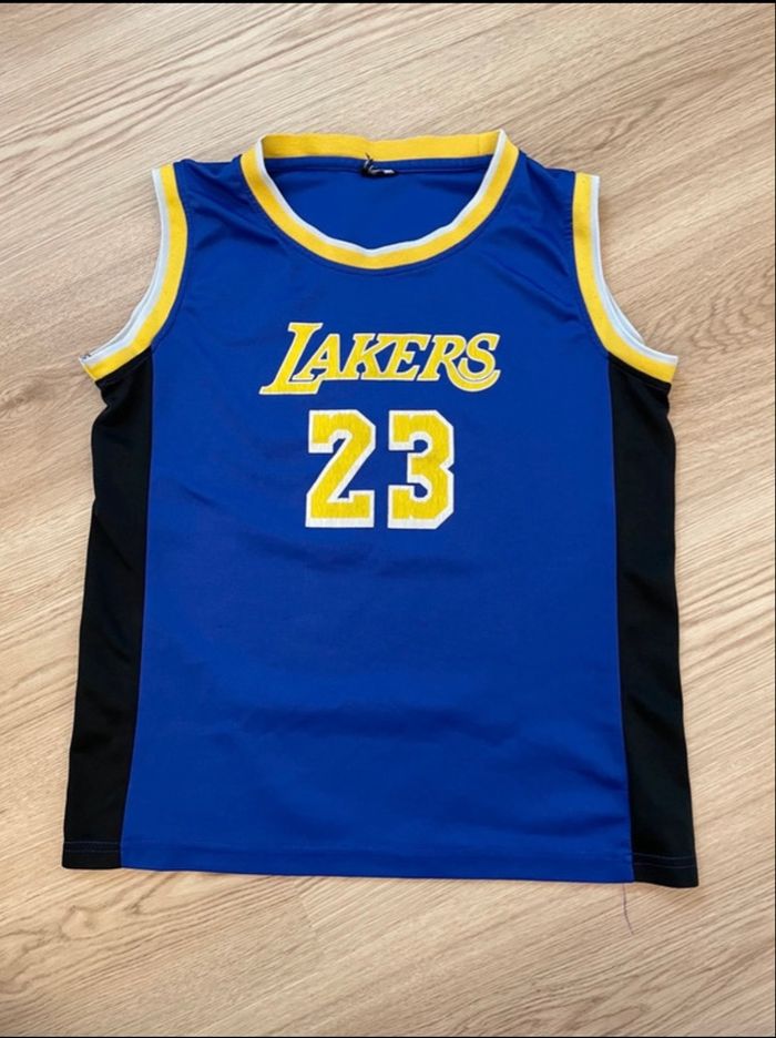 Maillot de basket Lakers - LeBron James #23 - Taille 134 - photo numéro 2