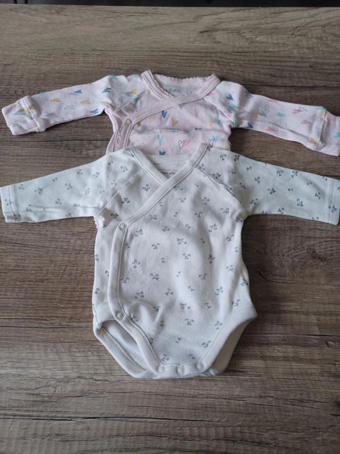 Lot 2 bodies rose et blanc