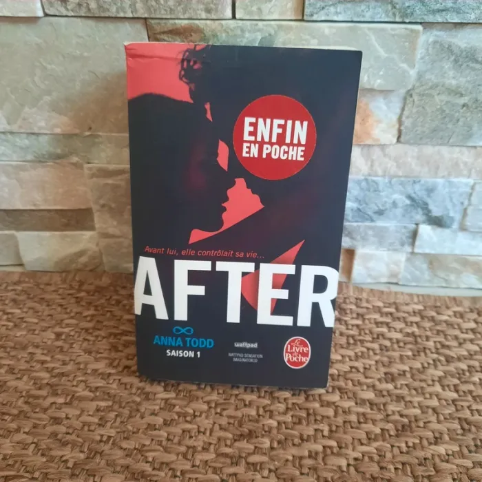 Livre de poche After Avant lui,elle contrôlait sa vie Anna Todd Saison 1