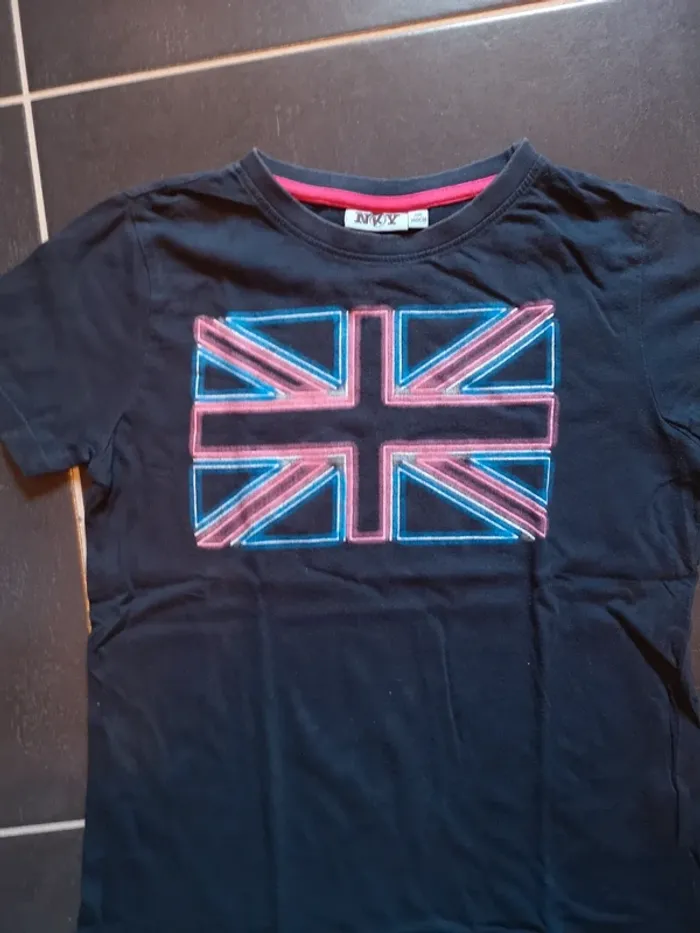 T shirt - photo numéro 3