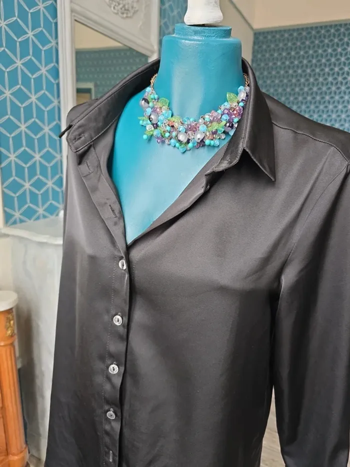 Chemisier noir satin brillant polyester viscose - photo numéro 4