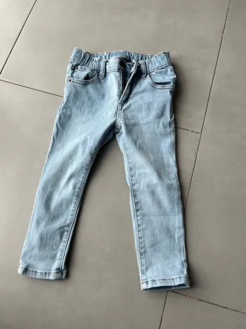 Jeans gap 3 ans
