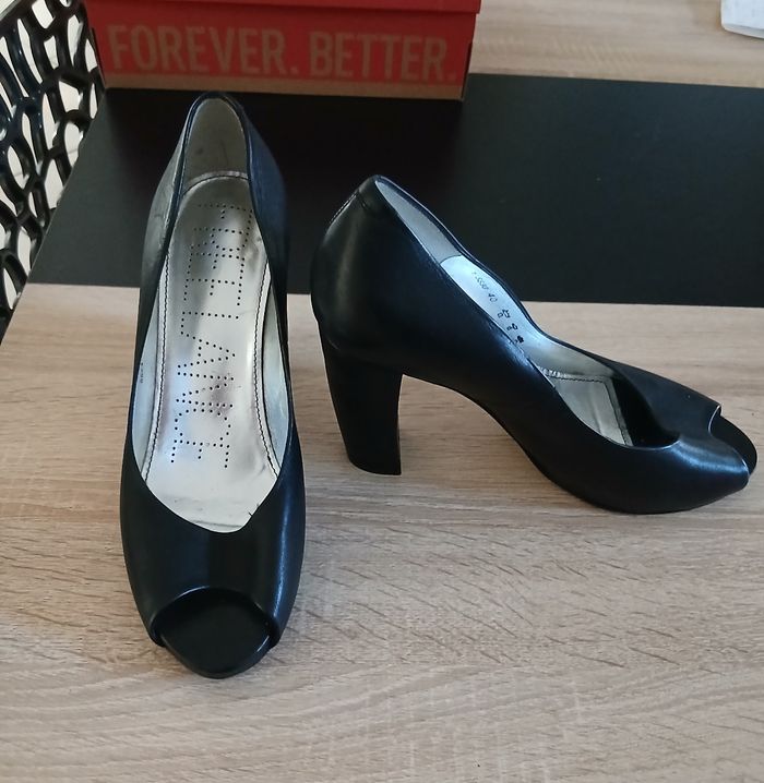 Escarpins de luxe Freelance, 40