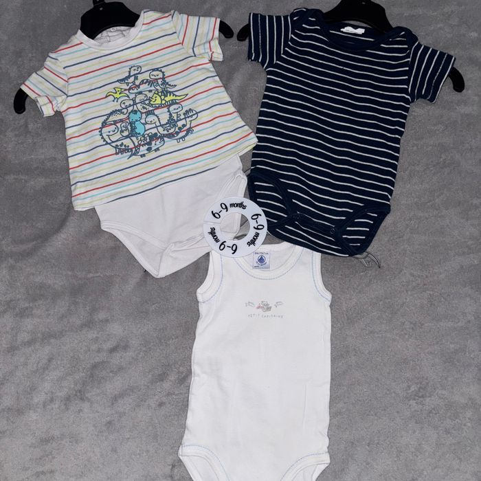 Lot de bodies manches courtes  bébé 6 mois