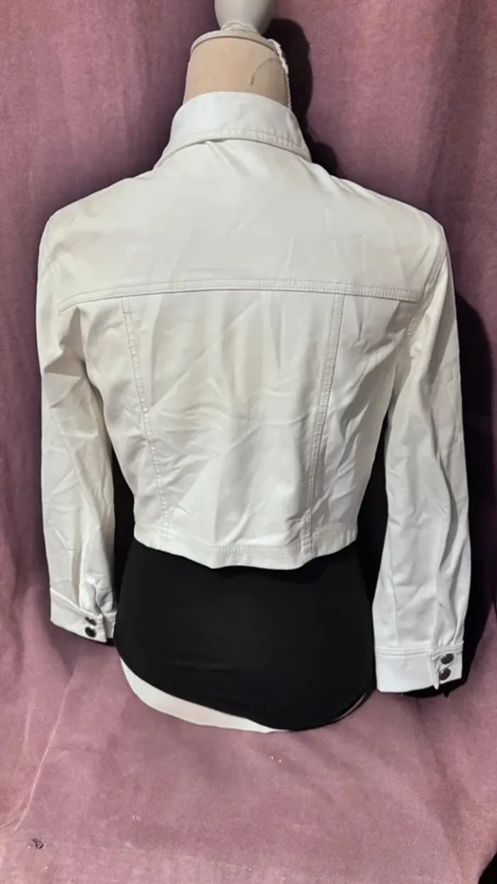 💕 perfecto blanc court en simili cuir taille 36 S #bershka - photo numéro 3