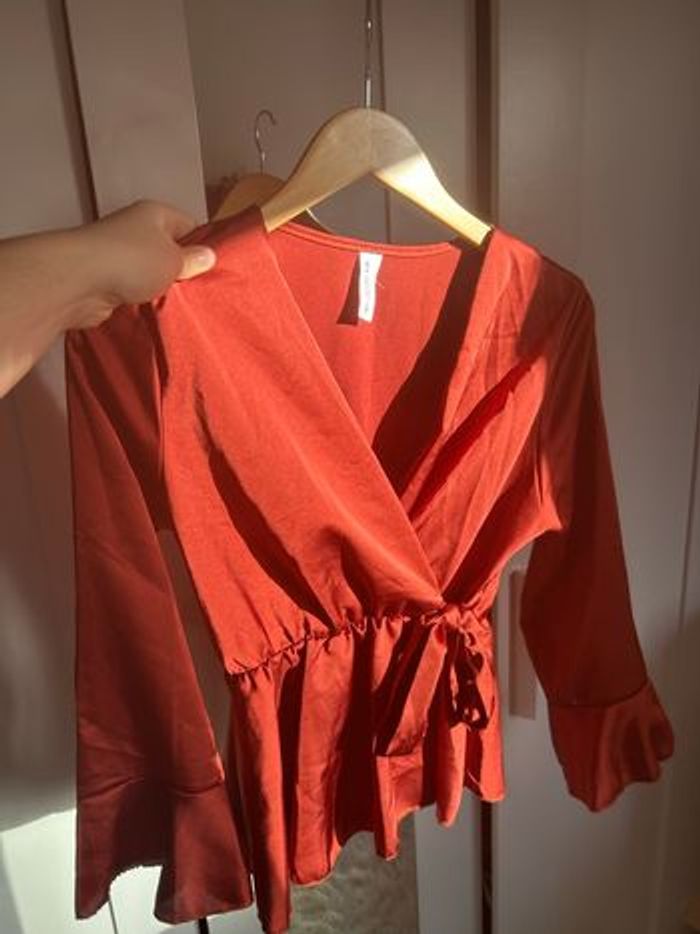 Top cache cœur effet satin - photo numéro 2