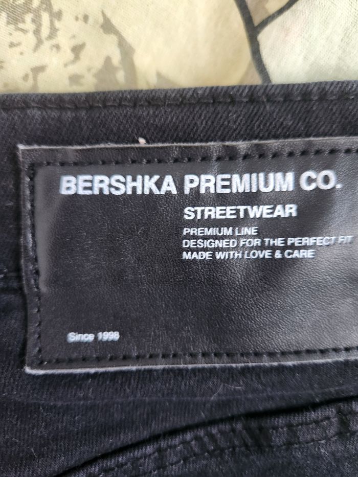 Jean bershka - photo numéro 4
