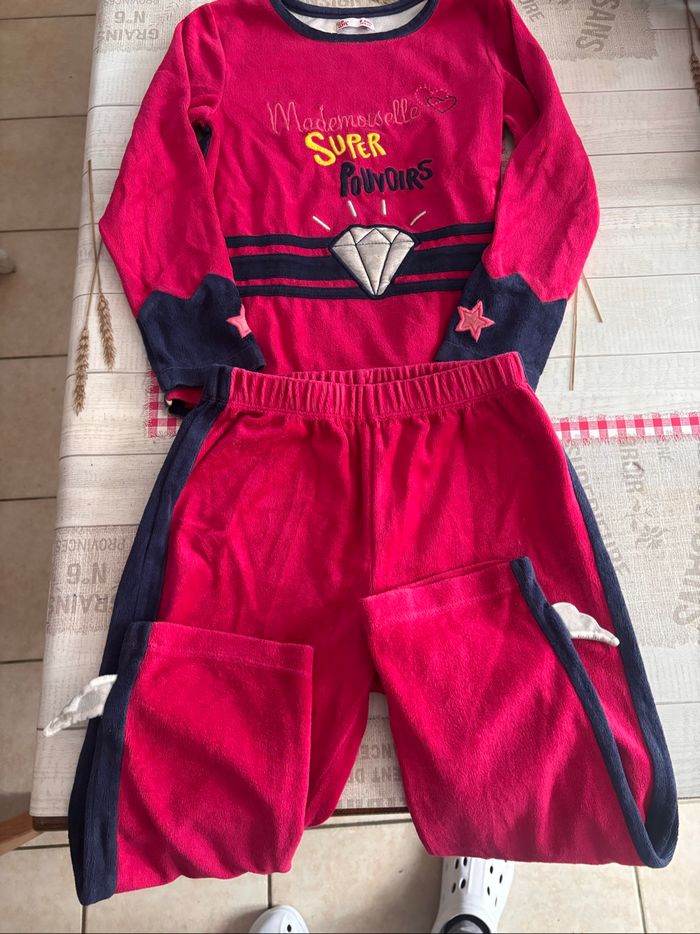 Lot de vêtements fille 8 ans - photo numéro 5