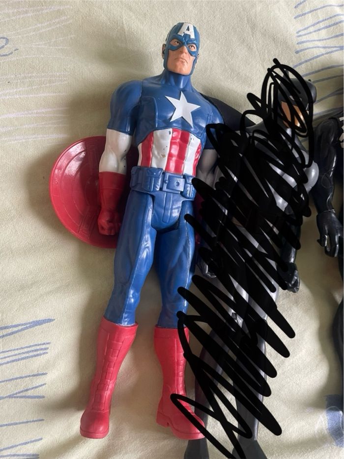 Figurines - photo numéro 2