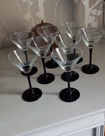 Lot 8 verres à cocktail