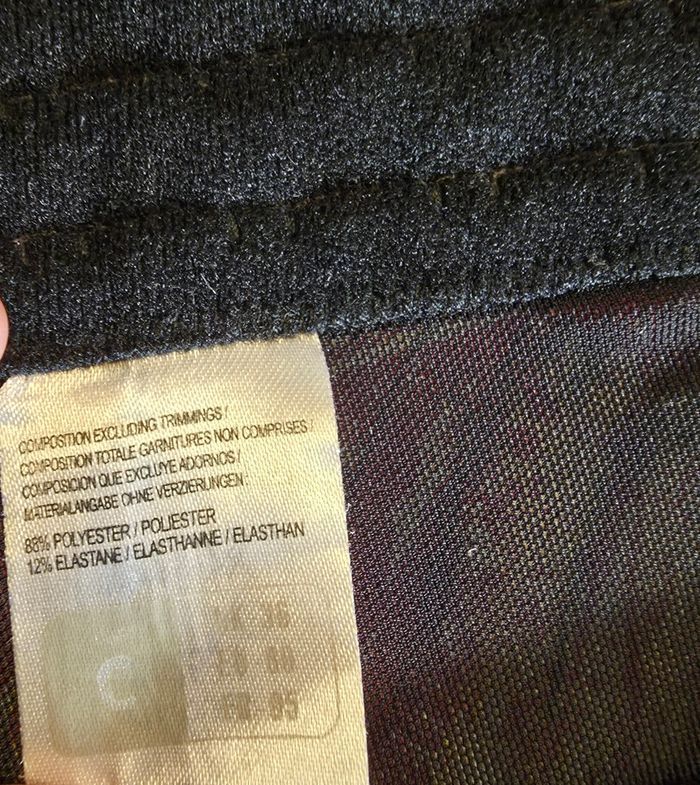 Corset rouge 95 C - photo numéro 4