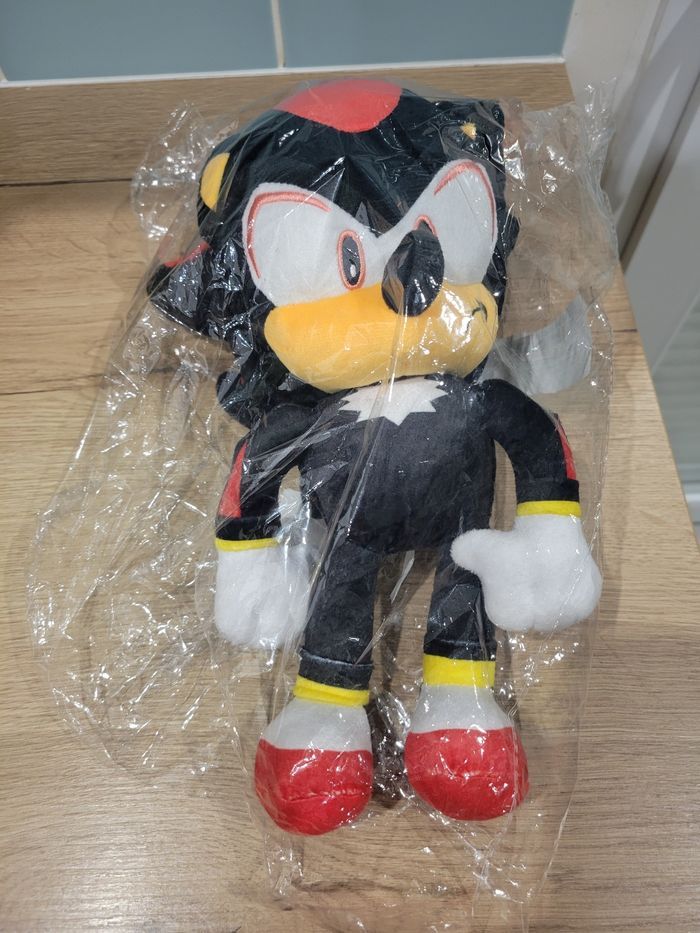 Peluche Sonic Shadow - photo numéro 2