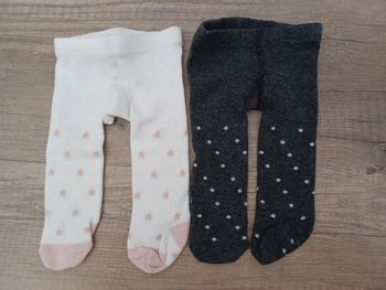 Lot collants noir et blanc motif