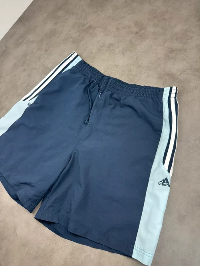 Short Adidas Vintage Bleu Marine Taille M - photo numéro 2