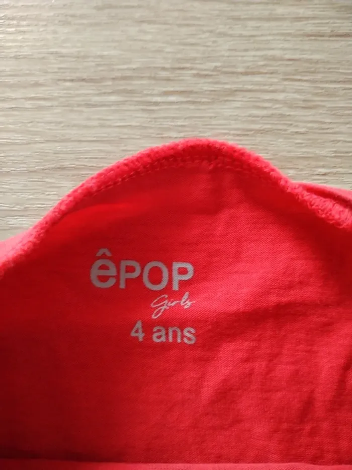 Tee shirt rouge 4 ans - photo numéro 3