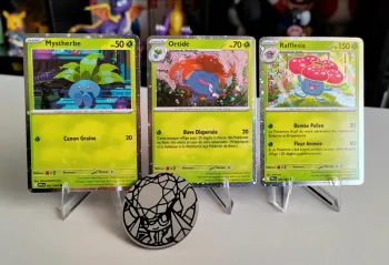 3 cartes Promo Pokémon Holo cosmo + Jeton / Flammes fanstasmagoriques - Mystherbe, Ortide, Rafflesia