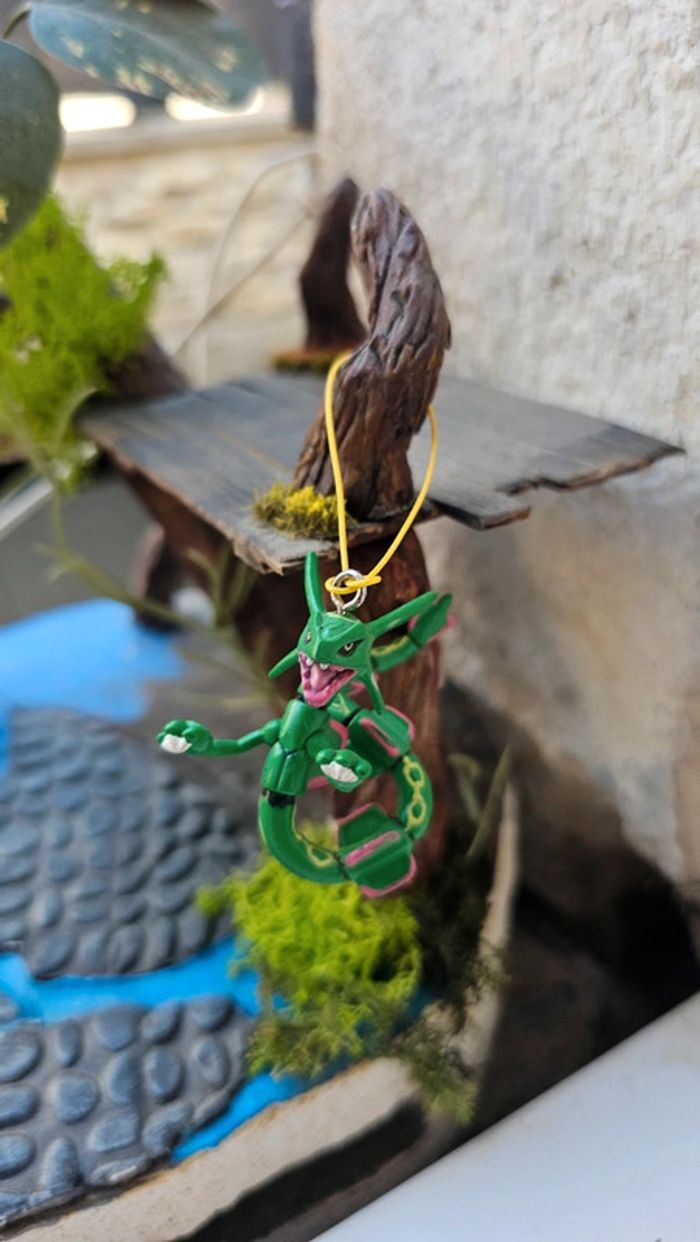 Super figurine Pokemon Nintendo porte clé rayquaza - photo numéro 4