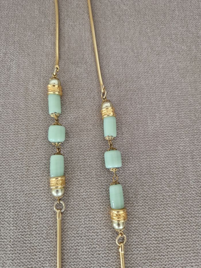 Collier doré avec perles vert d'eau - photo numéro 8
