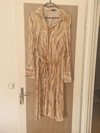 Robe esmara T 44