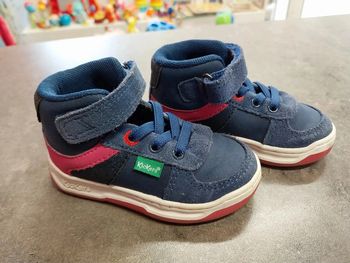 paire de baskets garcon kickers pointure 20