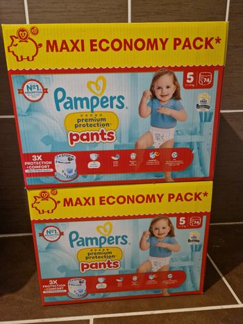  couches pampers  taille 5 