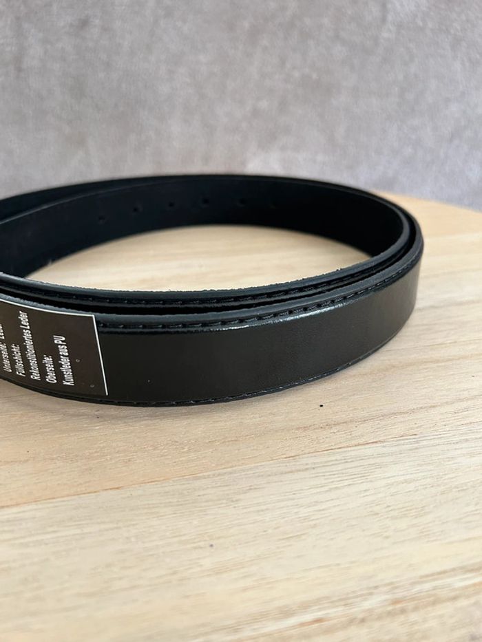 Ceinture en cuir noir taille 115 cm - photo numéro 2
