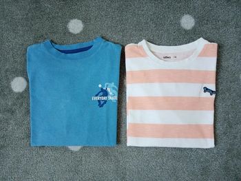 Lot de 2 t shirts