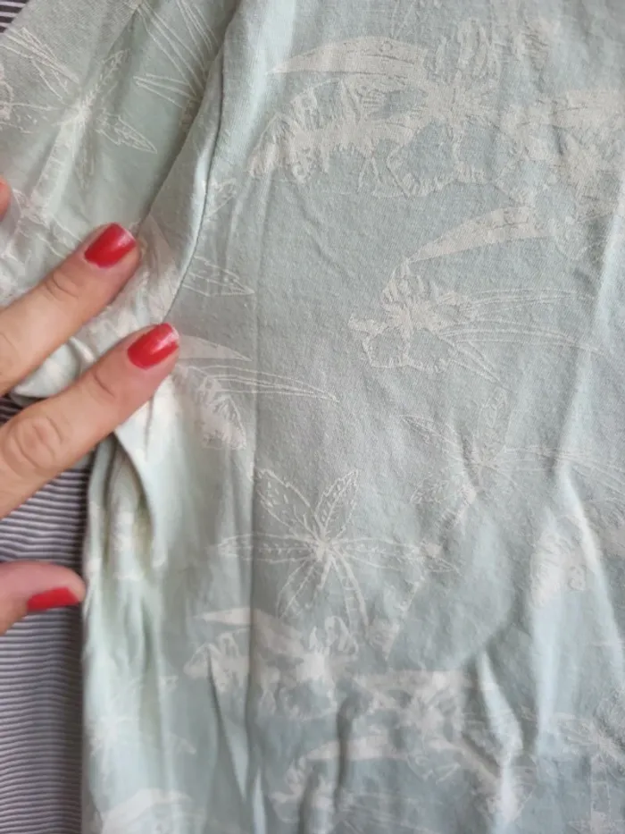 Lot 2 t-shirt 10ans - photo numéro 6