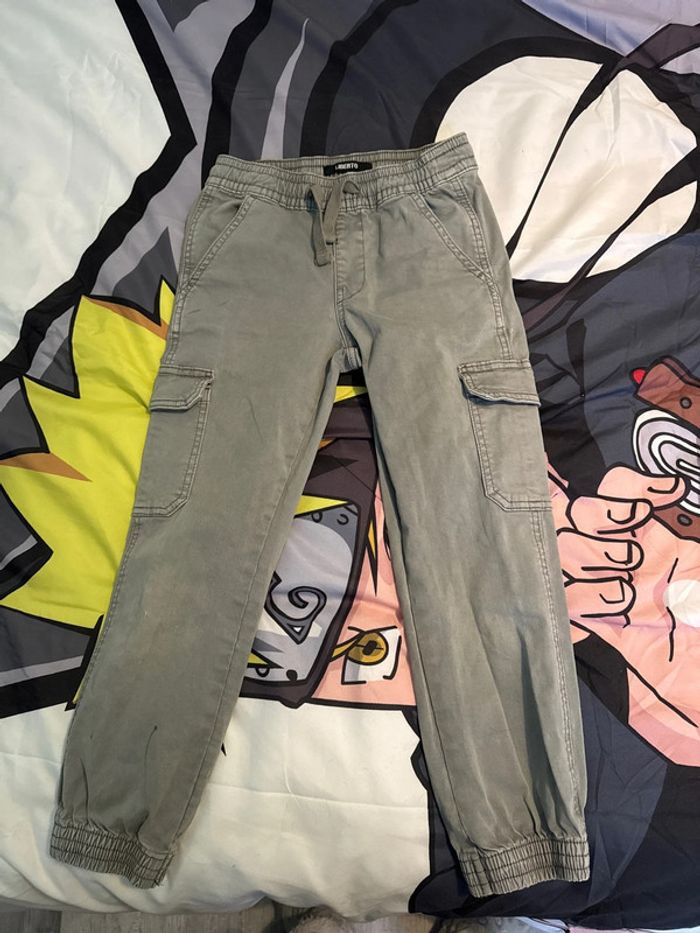 Pantalon cargo