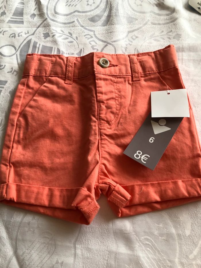 Ensemble fille neuf short et tee shirt 6 mois. - photo numéro 5