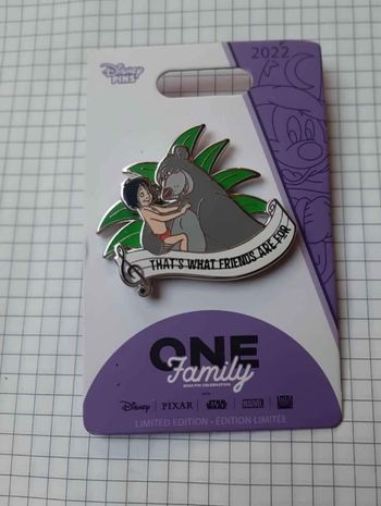 Pins Disney shopdisney