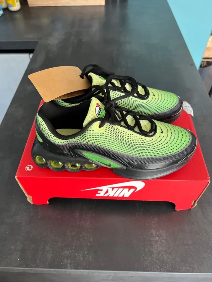 Basket Nike taille 38.5 unisex - photo numéro 4