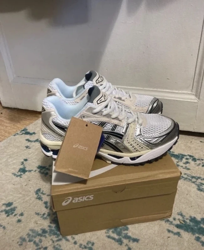 Asics Gel-Kayano 14 Blanc Argent Noir 42 - photo numéro 3
