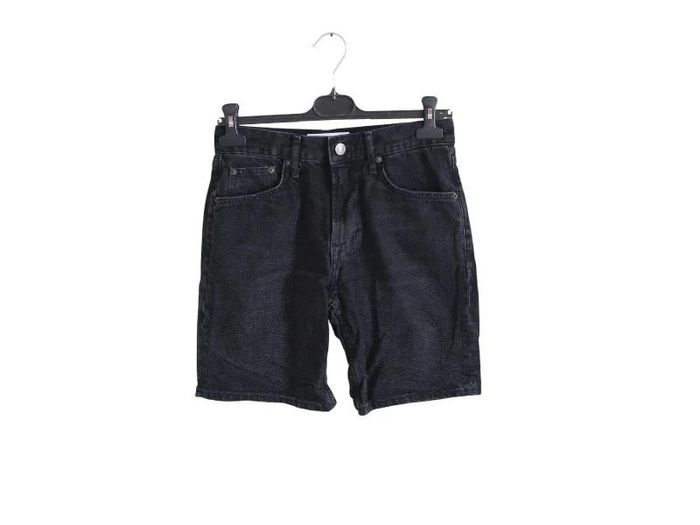 C59 short jeans noir Bershka 36