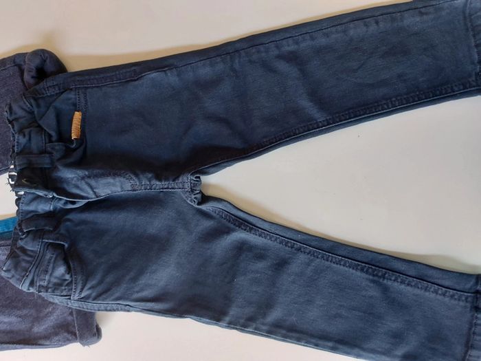 Lot 3 jeans 24 mois - photo numéro 2