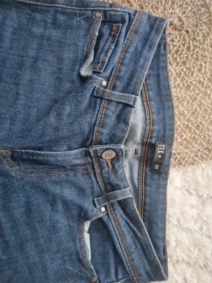 🌸-50% sur les lots jusqu'à dimanche 🌸Jean bleu Homme S🌸 - photo numéro 2