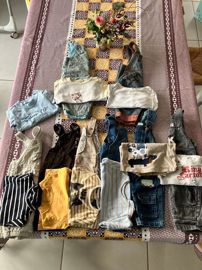 Lot ensemble salopette + haut tee shirt manches longues