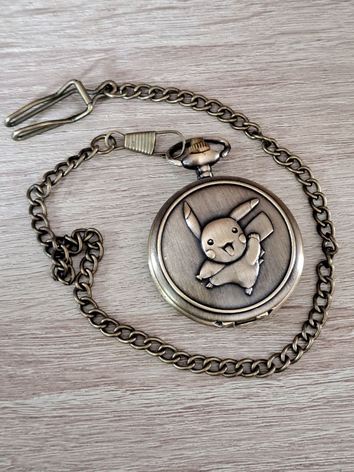 Montre à gousset Pokémon Pikachu vendue avec un coffret cadeau - photo numéro 2