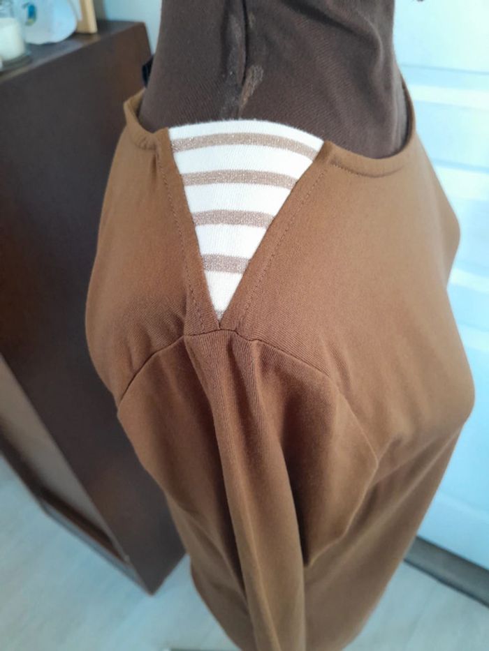 Tres beau Tee shirt manche longue Hublot modèle ambre - photo numéro 5