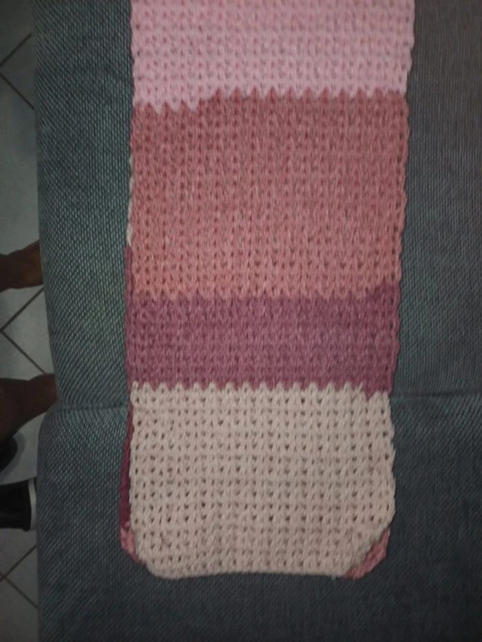 Jolie écharpe pour l'hiver fait main au crochet - photo numéro 3