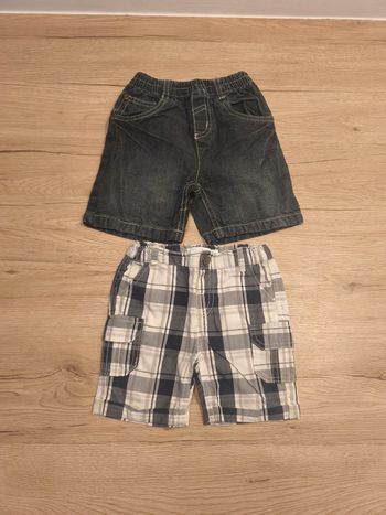 Lot shorts 18 mois