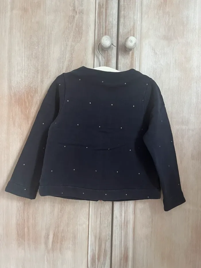 Petite veste - gros pull t. 3 ans - photo numéro 2