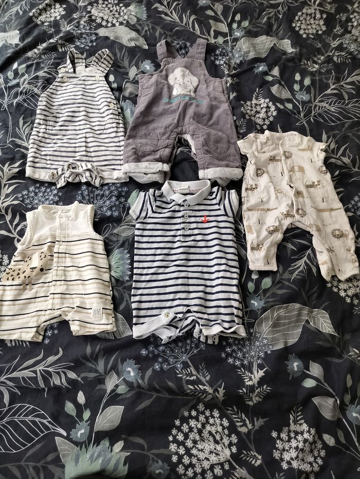 Lot vêtements bébé - photo numéro 3