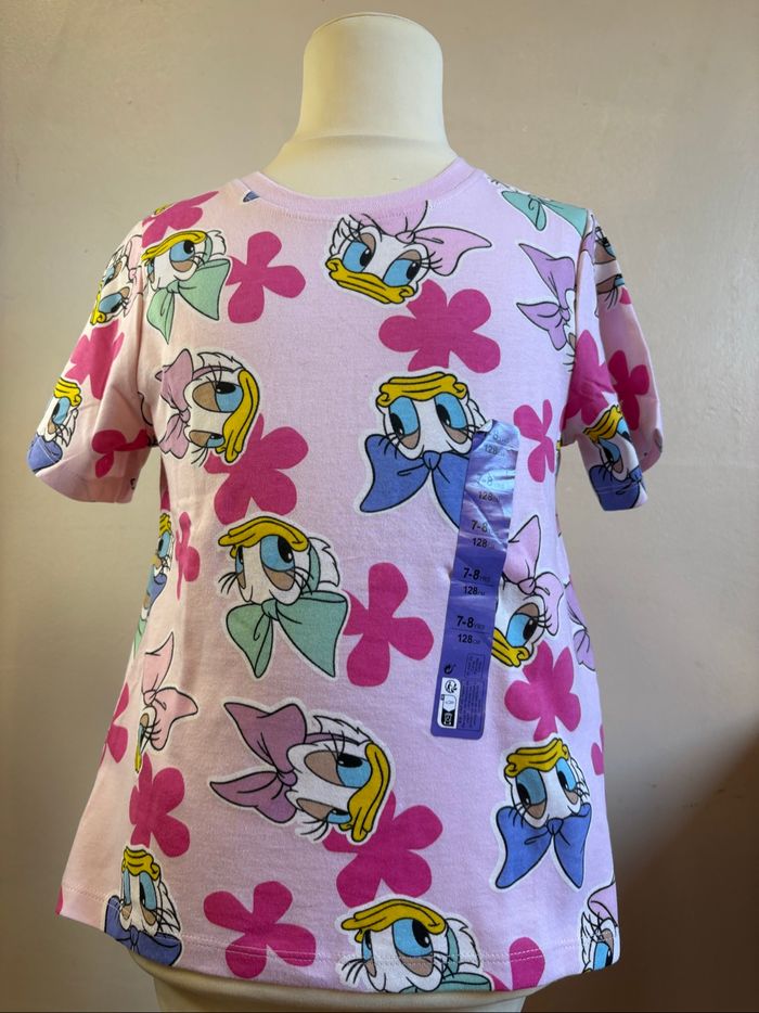 T-shirt fille taille 128 - photo numéro 1