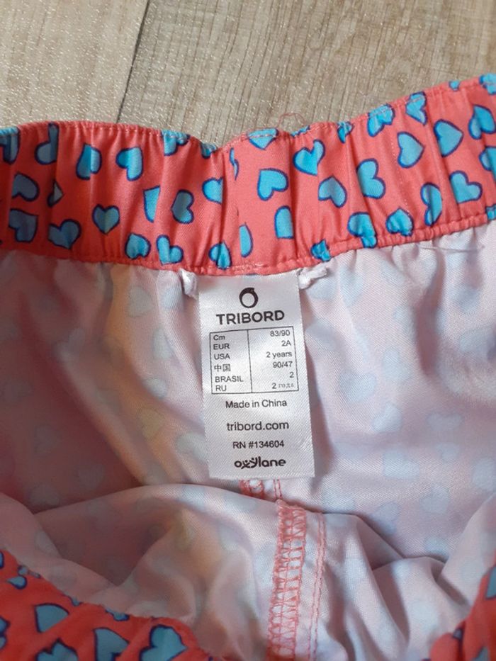 Short de bain fille rose cœurs bleu 2 ans neuf - photo numéro 3