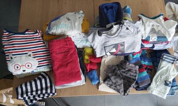 Lot de vêtements 12 mois garçon