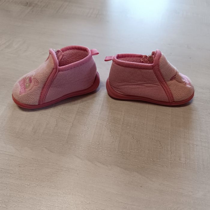 Pantoufles - photo numéro 2
